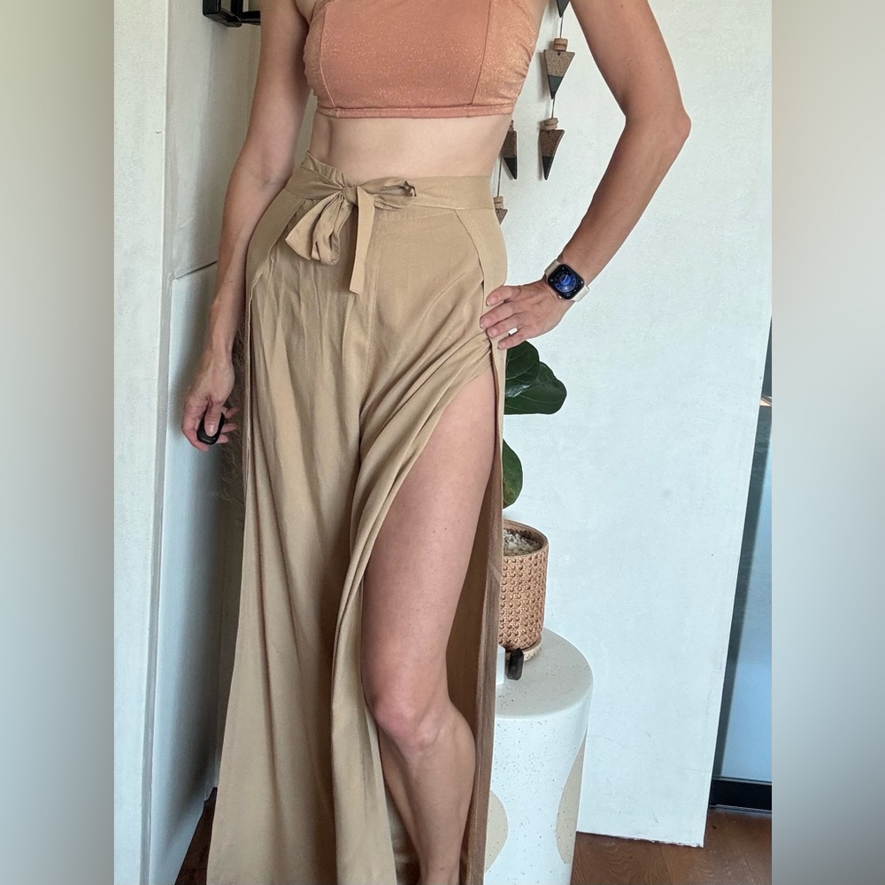Split leg breezy pants
